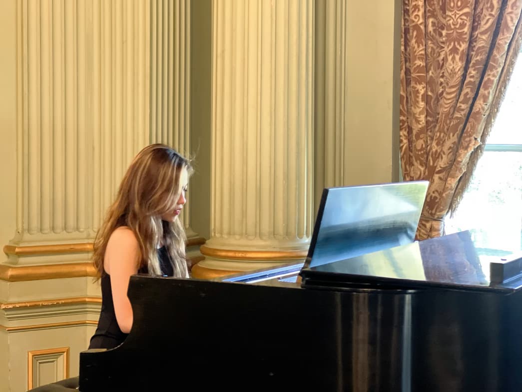 Profile photo of Daisy, Piano tutor at Wiingy