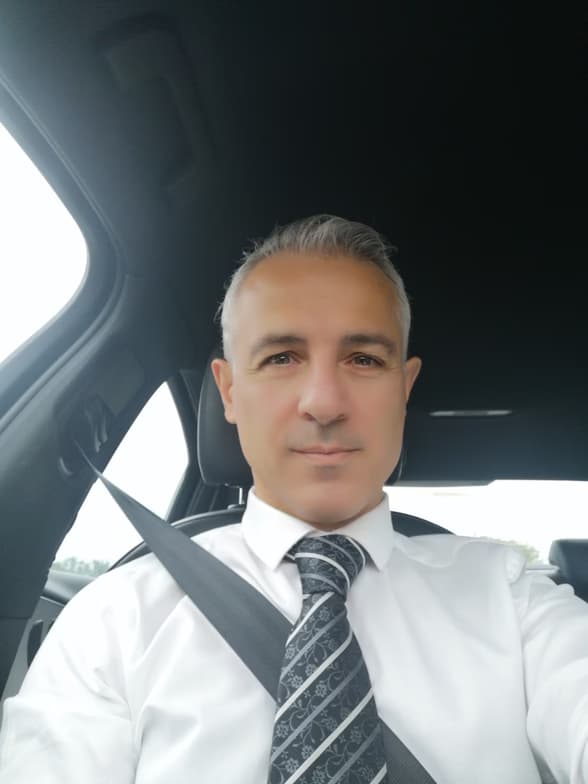 Profile photo of Marco, Economics tutor at Wiingy 