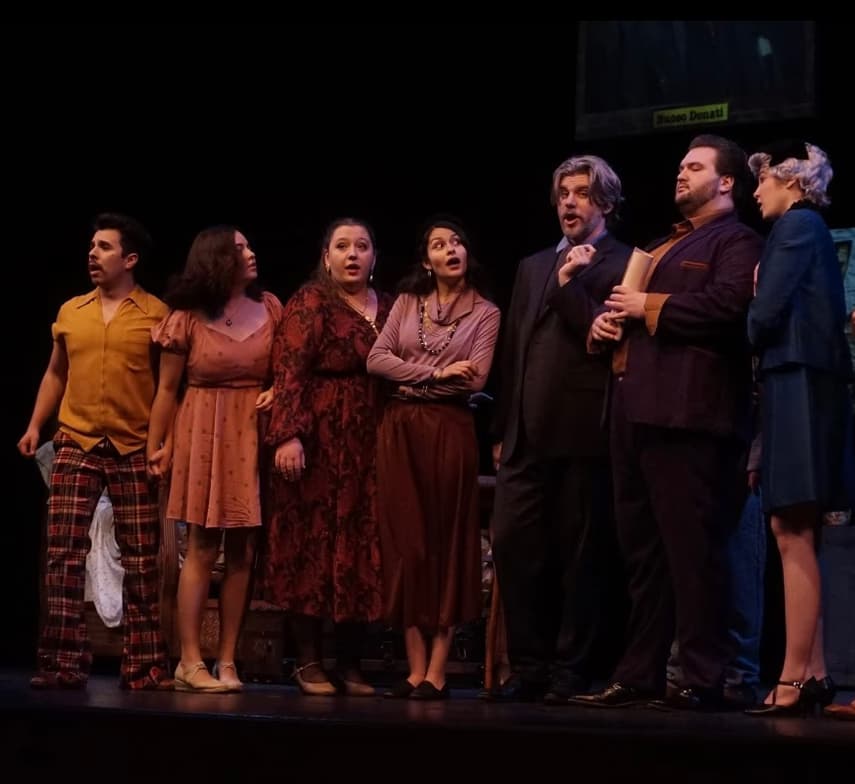 Profile photo of Laura, Guitar tutor at Wiingy