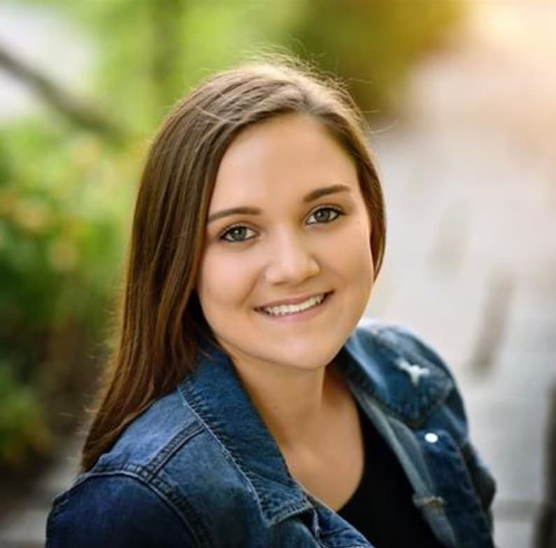 Profile photo of Kaylee, Violin tutor at Wiingy 