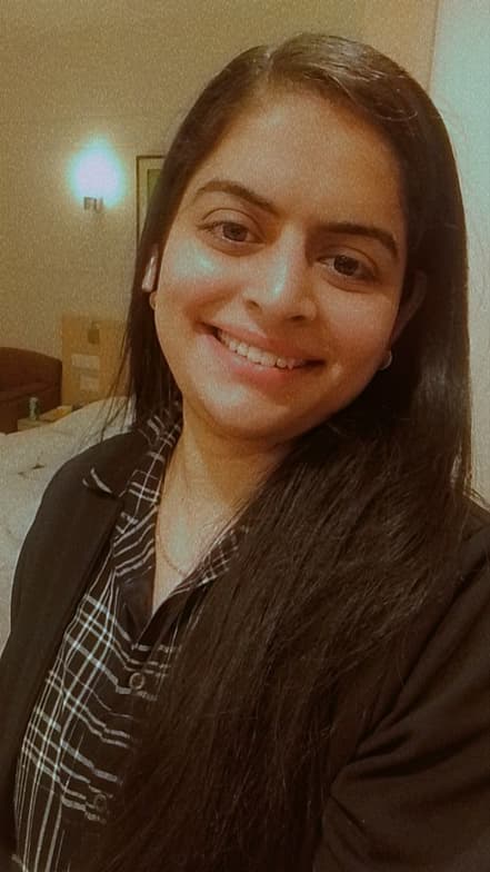 Profile photo of Madhuri, Computer Science tutor at Wiingy