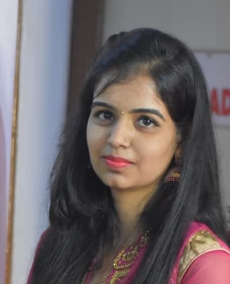 Profile photo of Dolly, Mathematics tutor at Wiingy 