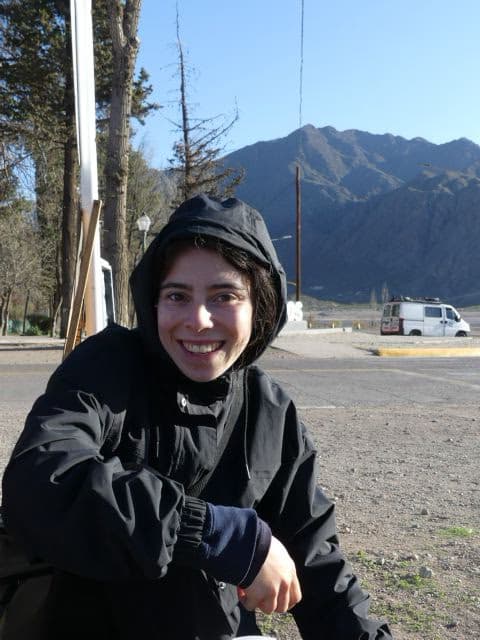 Profile photo of Daphne, French tutor at Wiingy 