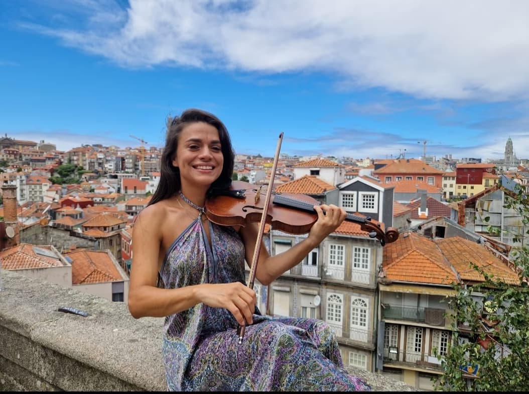 Profile photo of Diany , Violin tutor at Wiingy 
