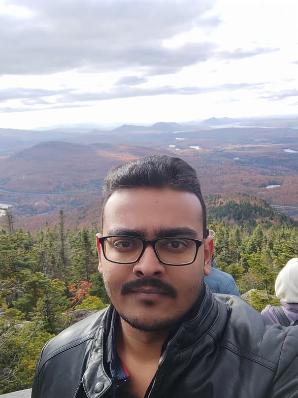 Travel snapshot of Vedant during a trip