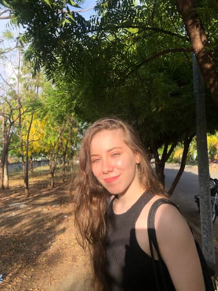 Profile photo of Andrea, French tutor at Wiingy 