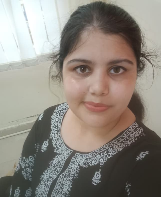 Profile photo of Naina, Mathematics tutor at Wiingy 