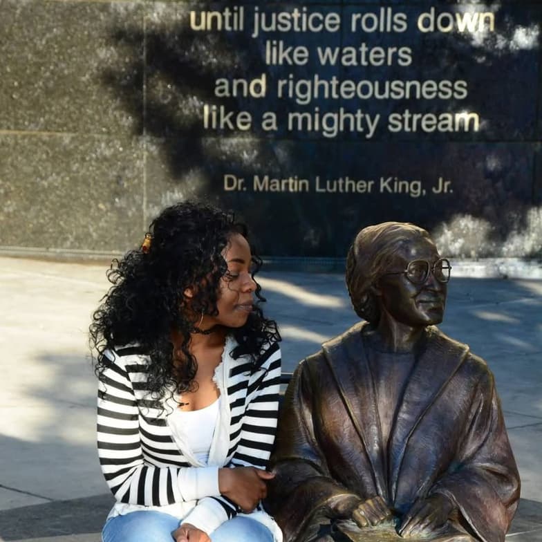 Profile photo of Angele, French tutor at Wiingy