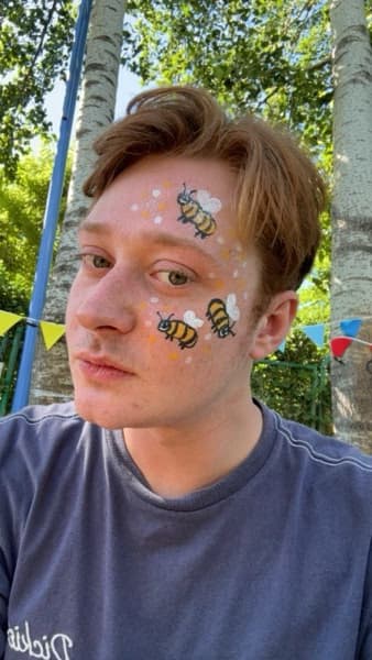 Profile photo of Barnaby, English tutor at Wiingy 