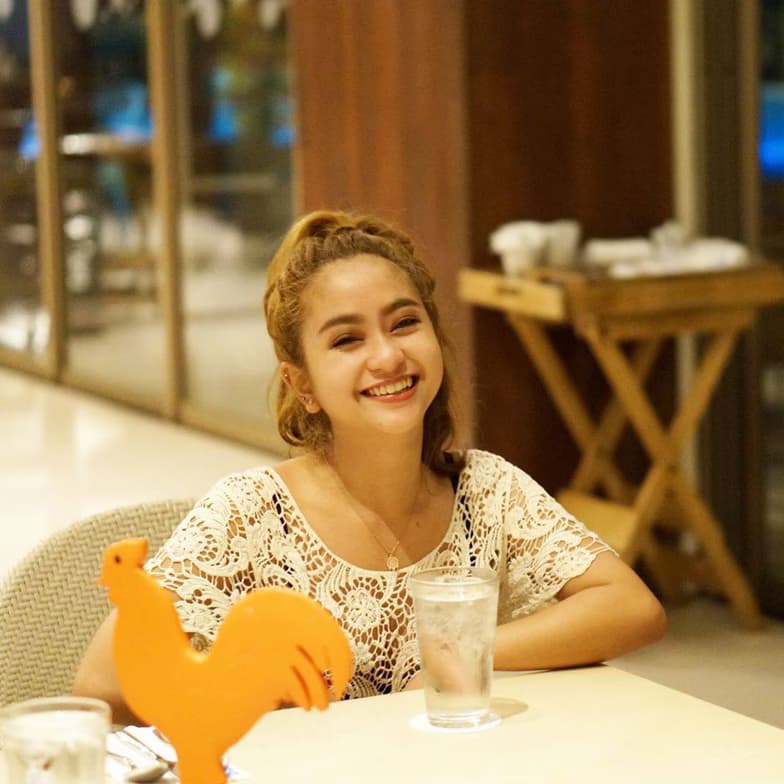 Profile photo of Queenie Vanessa, English tutor at Wiingy 