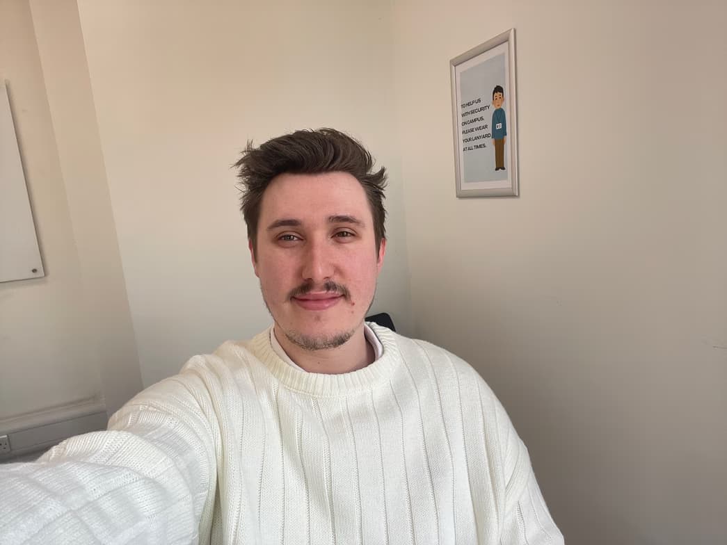 Profile photo of Louis, English tutor at Wiingy 