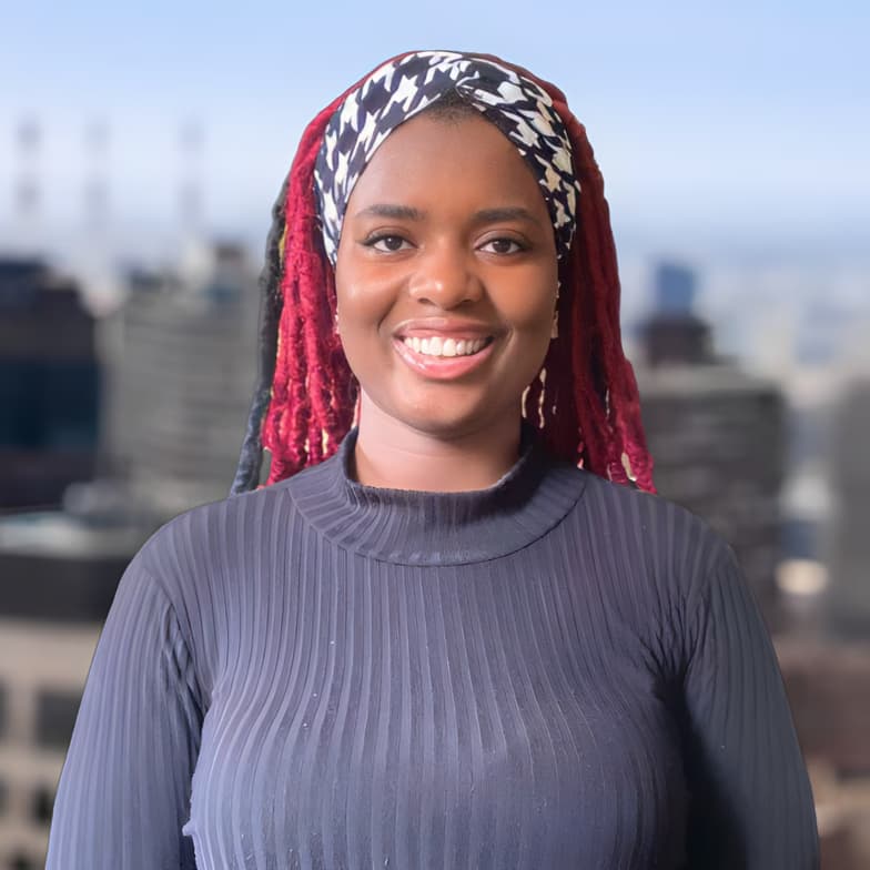 Profile photo of Vivian, English tutor at Wiingy