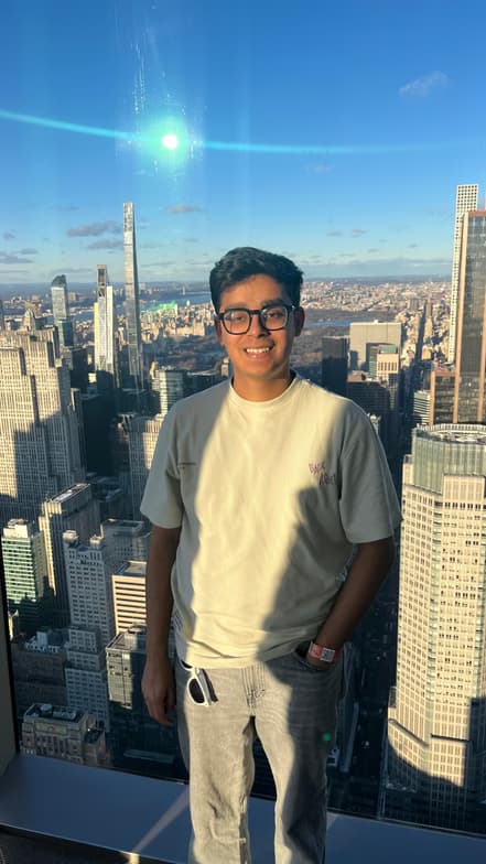 Profile photo of Saumya , Economics tutor at Wiingy