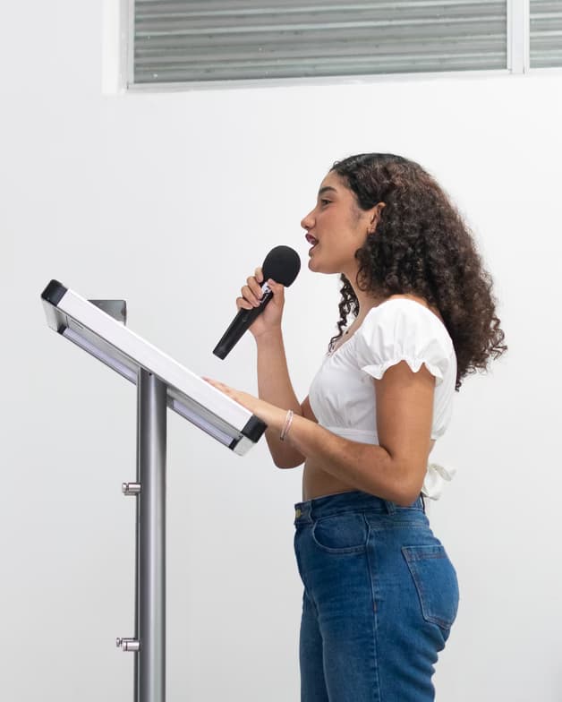 Profile photo of Mariana, Music tutor at Wiingy 