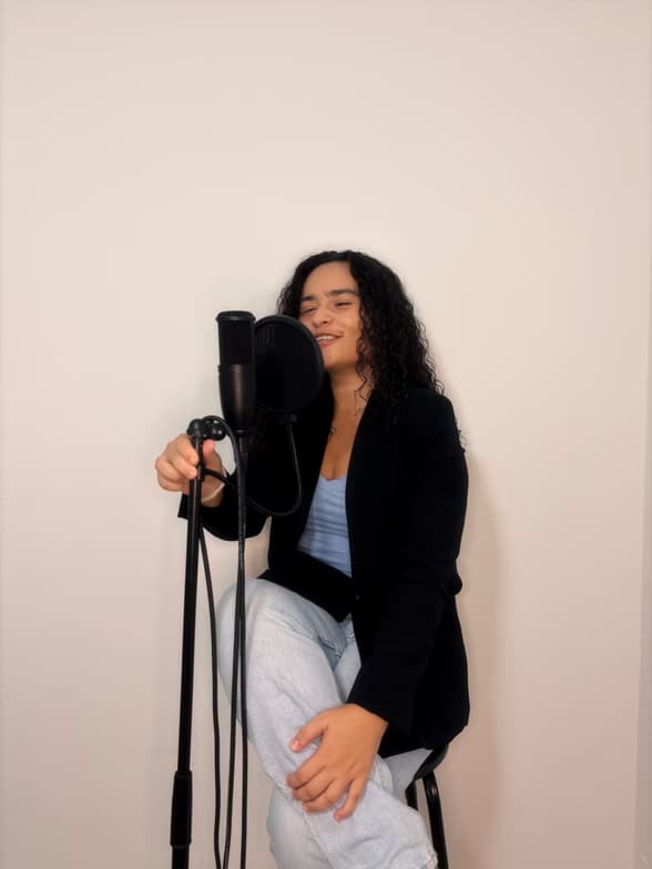 Profile photo of Samara, Singing tutor at Wiingy 