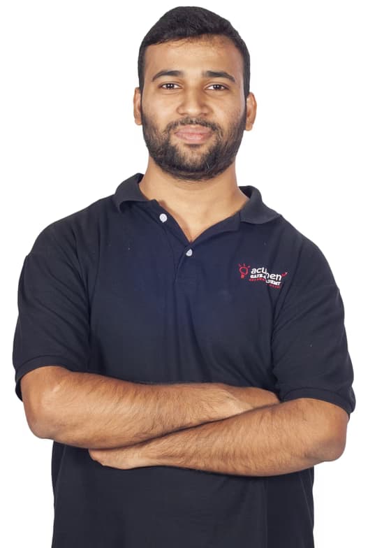 Profile photo of MUKESH, Mathematics tutor at Wiingy 