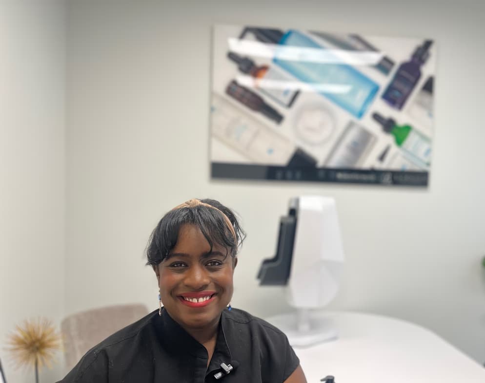 Profile photo of Whitney , English tutor at Wiingy