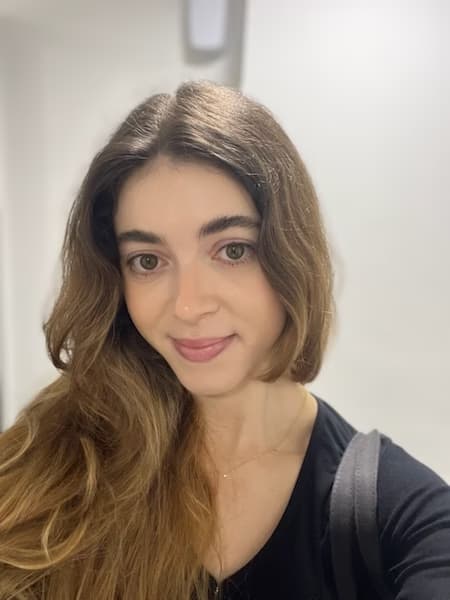 Profile photo of Maiko, French tutor at Wiingy 