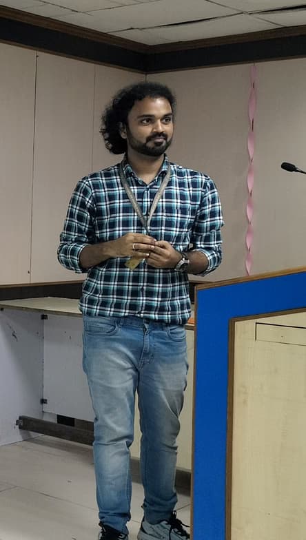 Profile photo of M, Chemistry tutor at Wiingy