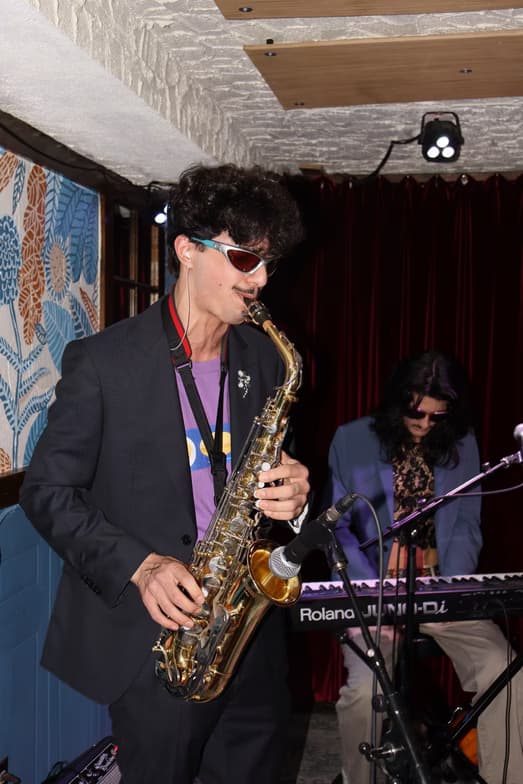 Profile photo of Ian, Guitar tutor at Wiingy 