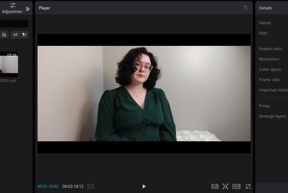 Profile photo of Julia, Singing tutor at Wiingy 