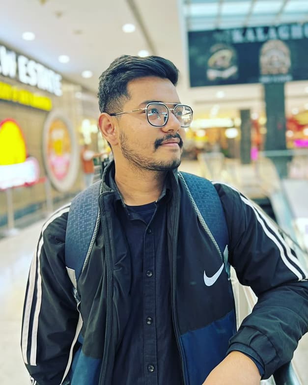 Profile photo of Rohit , Engineering tutor at Wiingy