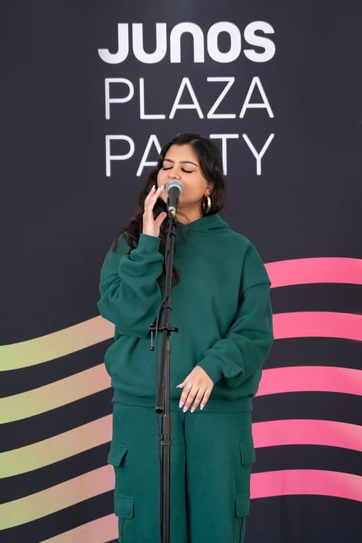 Profile photo of Karishma, Singing tutor at Wiingy 