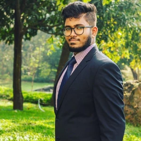 Profile photo of Abhishek, Science tutor at Wiingy 