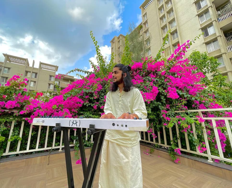 Profile photo of Adamya, Piano tutor at Wiingy 