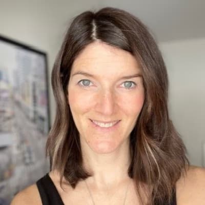 Profile photo of Adeline	, Violin tutor at Wiingy 