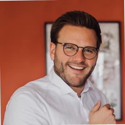 Profile photo of Adrian, AP tutor at Wiingy 