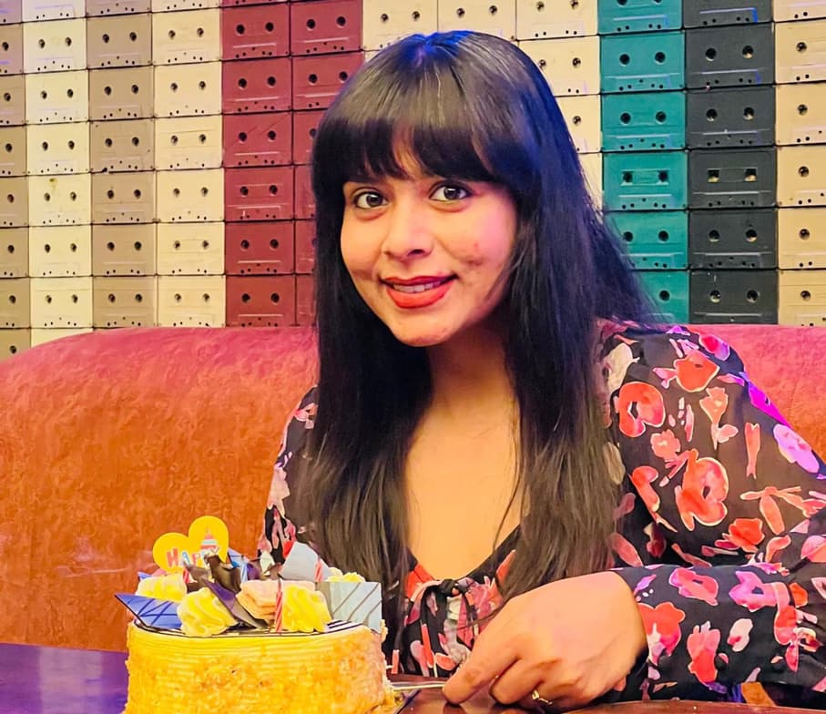 Profile photo of Adv, English tutor at Wiingy 