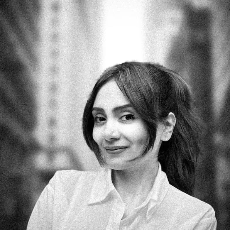 Profile photo of Afsaneh, English tutor at Wiingy 