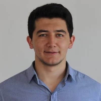 Profile photo of Alaric, Economics tutor at Wiingy 