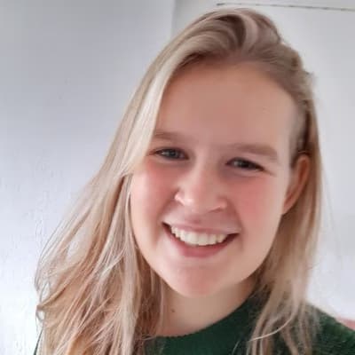 Profile photo of Amber, AP tutor at Wiingy 