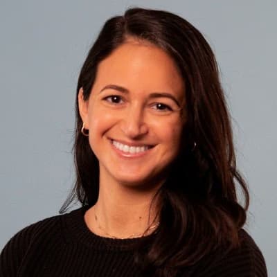 Profile photo of Amber, Physics tutor at Wiingy 