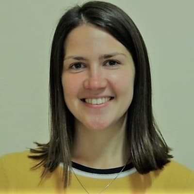 Profile photo of Amber, Economics tutor at Wiingy 