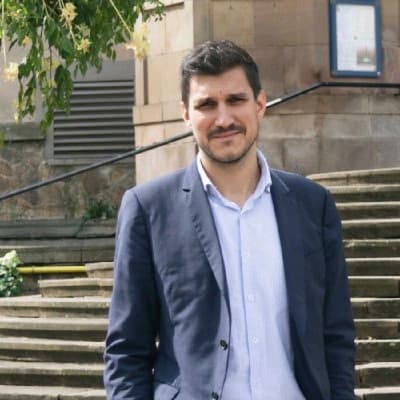 Profile photo of Ambrose, Chemistry tutor at Wiingy 