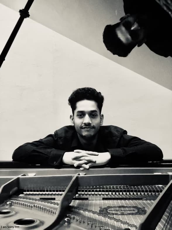 Profile photo of Erik, Piano tutor at Wiingy 