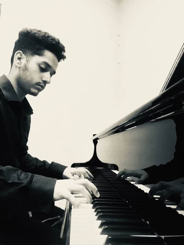 Profile photo of Erik, Piano tutor at Wiingy 