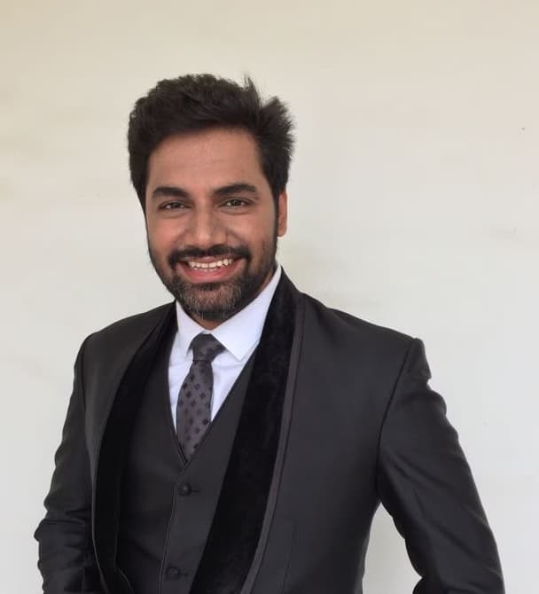 Profile photo of Anand, Physics tutor at Wiingy 