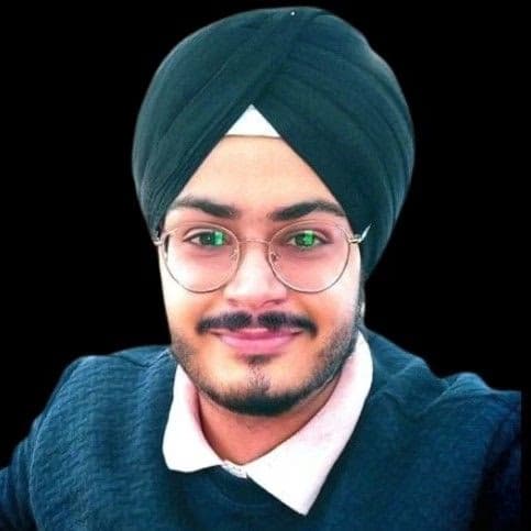 Profile photo of Angad, Science tutor at Wiingy 