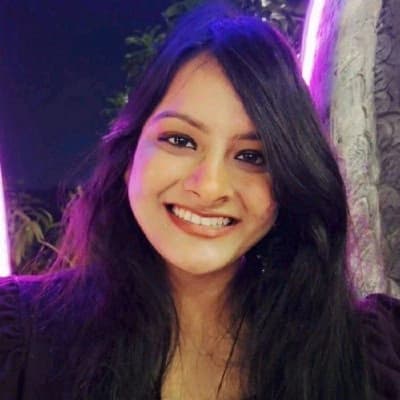 Profile photo of Anindita, Hindi tutor at Wiingy 