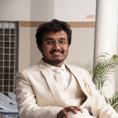 Profile photo of Ansh, Yoga tutor at Wiingy 