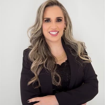 Profile photo of Aria, AP tutor at Wiingy 