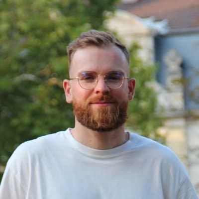 Profile photo of Arthur, Piano tutor at Wiingy