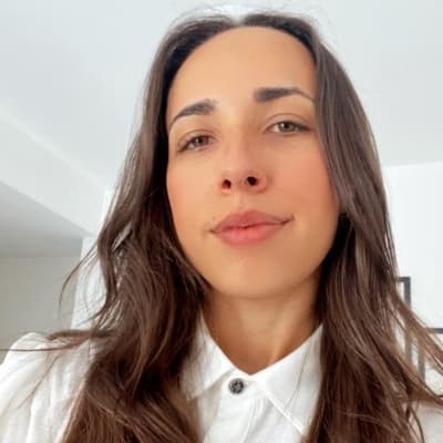 Profile photo of Ashley	, Science tutor at Wiingy 