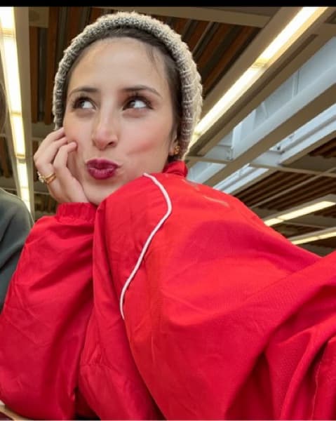 Profile photo of Asmaa, French tutor at Wiingy 