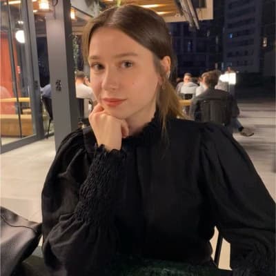 Profile photo of Astrid, AP tutor at Wiingy 