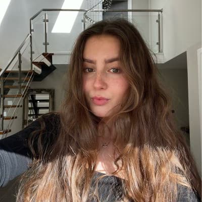 Profile photo of Aubrey, AP tutor at Wiingy 